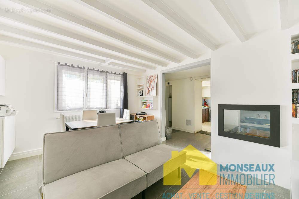 Maison à VIRY-CHATILLON