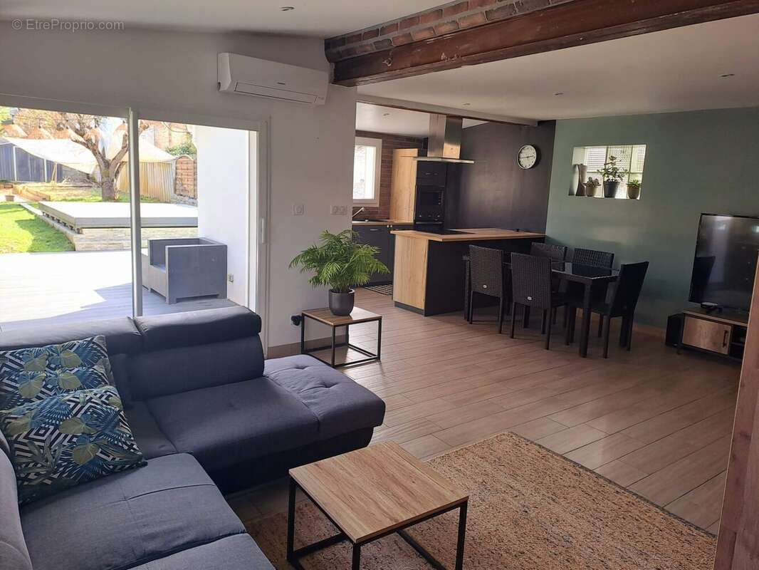 Maison à LE PASSAGE