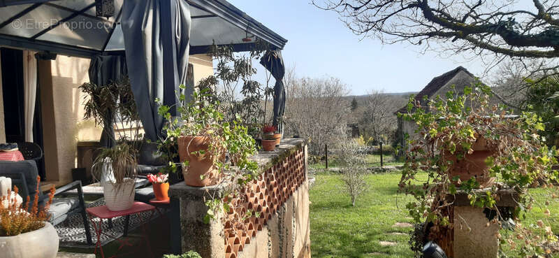 Maison à LIMOGNE-EN-QUERCY