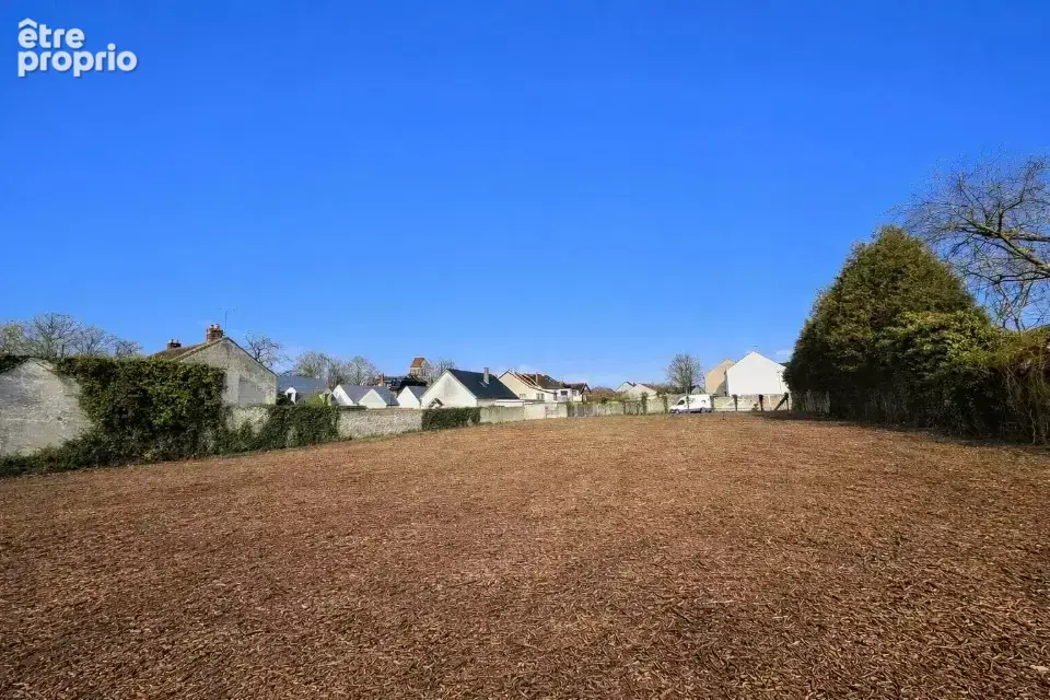 Terrain à MARCILLY
