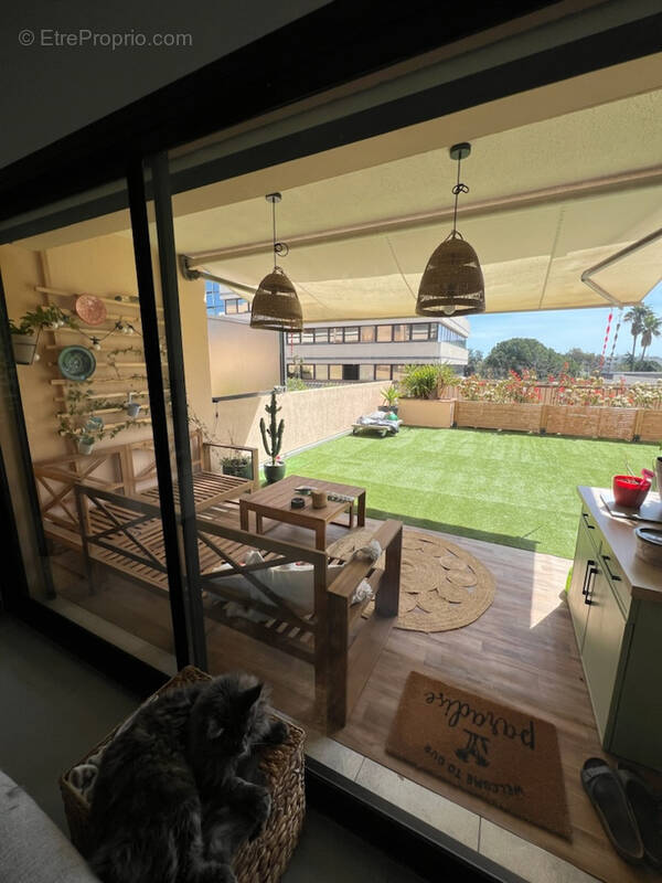 Appartement à HYERES