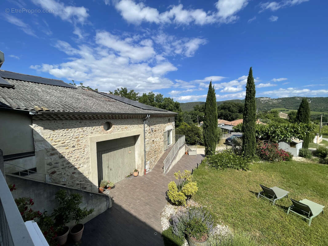 Maison à SAINT-PERAY