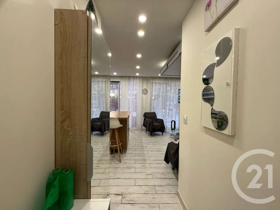 Appartement à ROQUEBRUNE-CAP-MARTIN