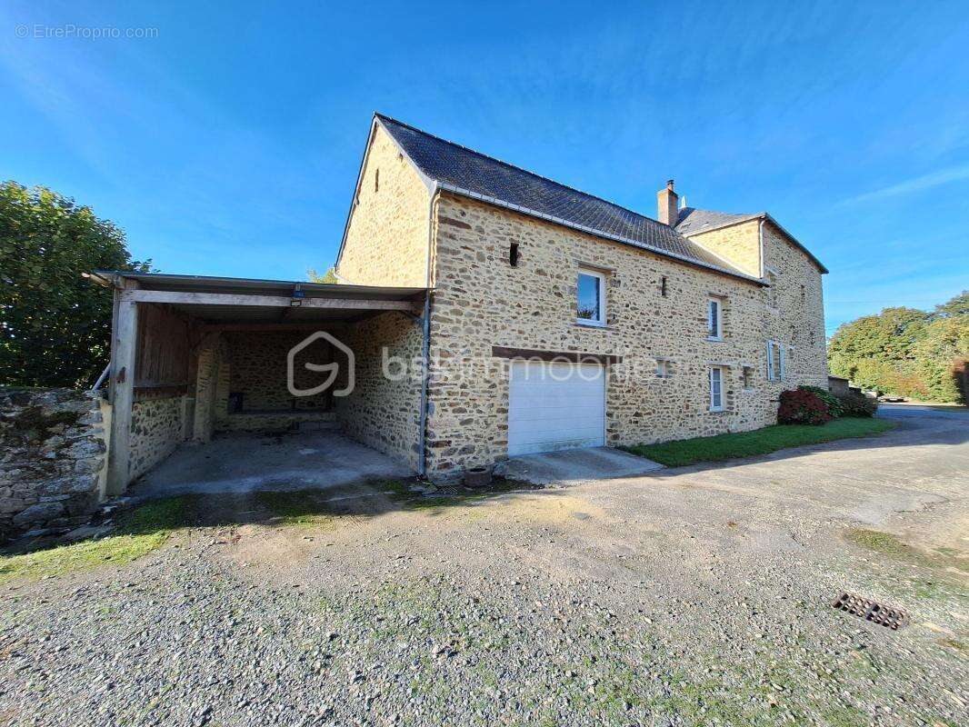 Maison à ANDOUILLE