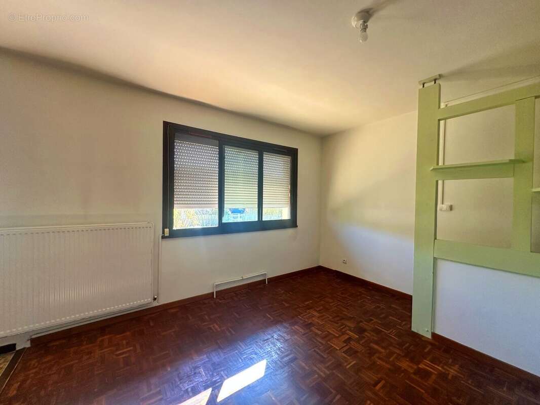 Appartement à DECAZEVILLE