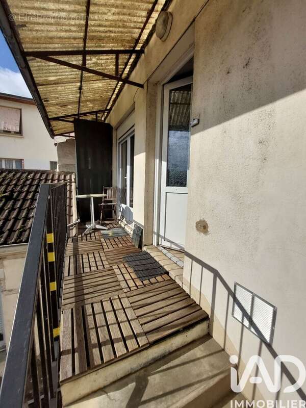 Photo 8 - Appartement à MONTCEAU-LES-MINES