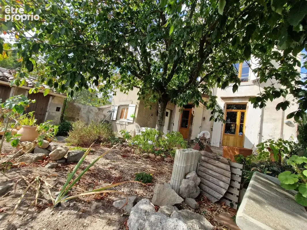 Maison de village 3 faces de type 6 avec remise et jardin - photo 20