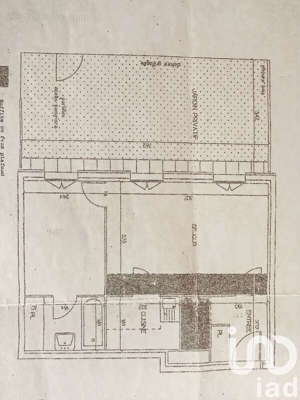 Photo 8 - Appartement à SAINTE-GENEVIEVE-DES-BOIS