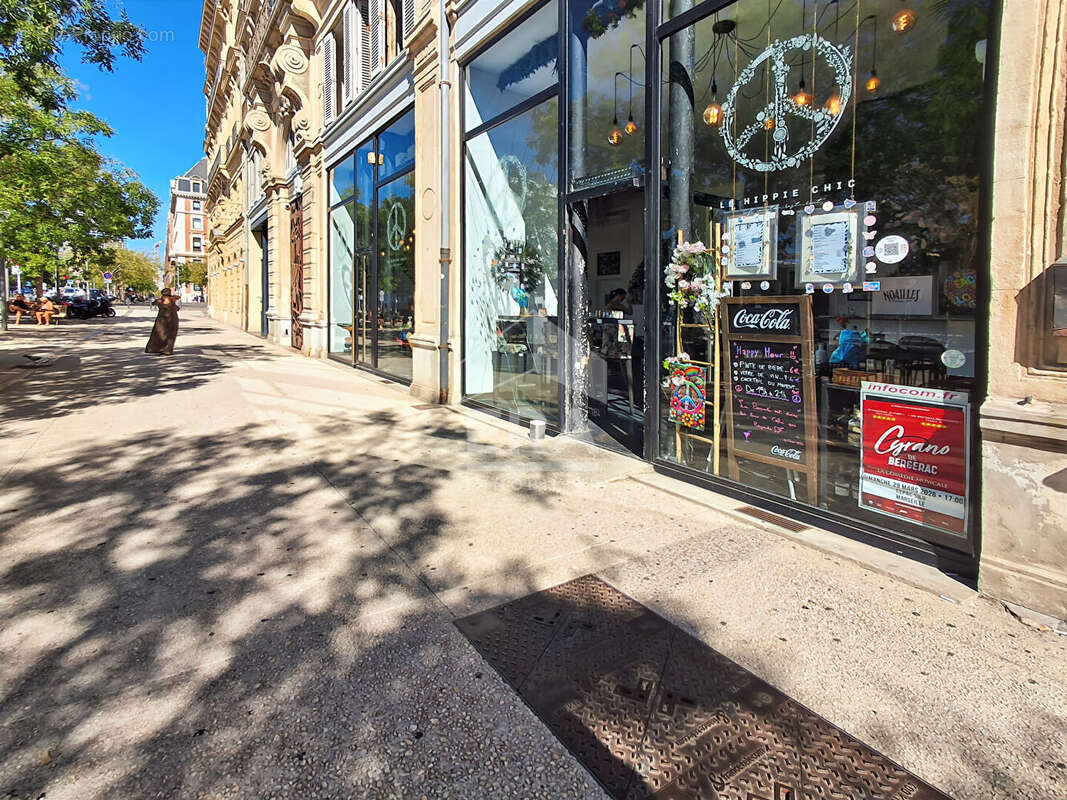 Autre à MARSEILLE-2E