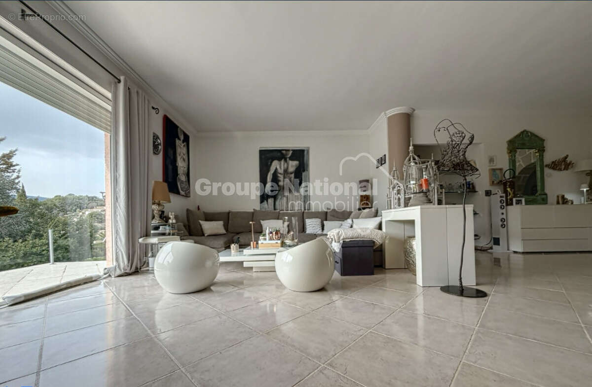 Maison indépendante/4P/Auribeau s/Siagne 186M² sur un terrain de 1515M². - photo 9