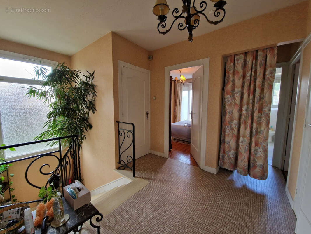 Bordeaux cauderan - maison avec grand jardin - 191 m2 - photo 7