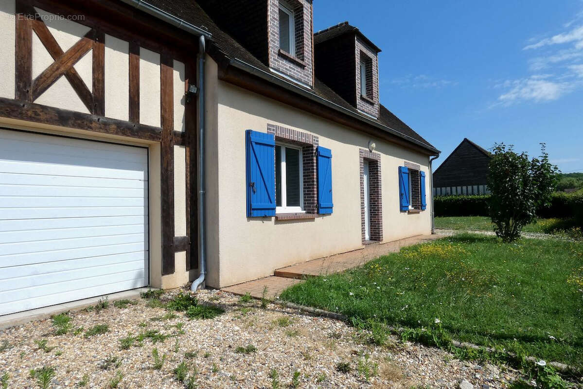 Maison à LA FERRIERE-SUR-RISLE