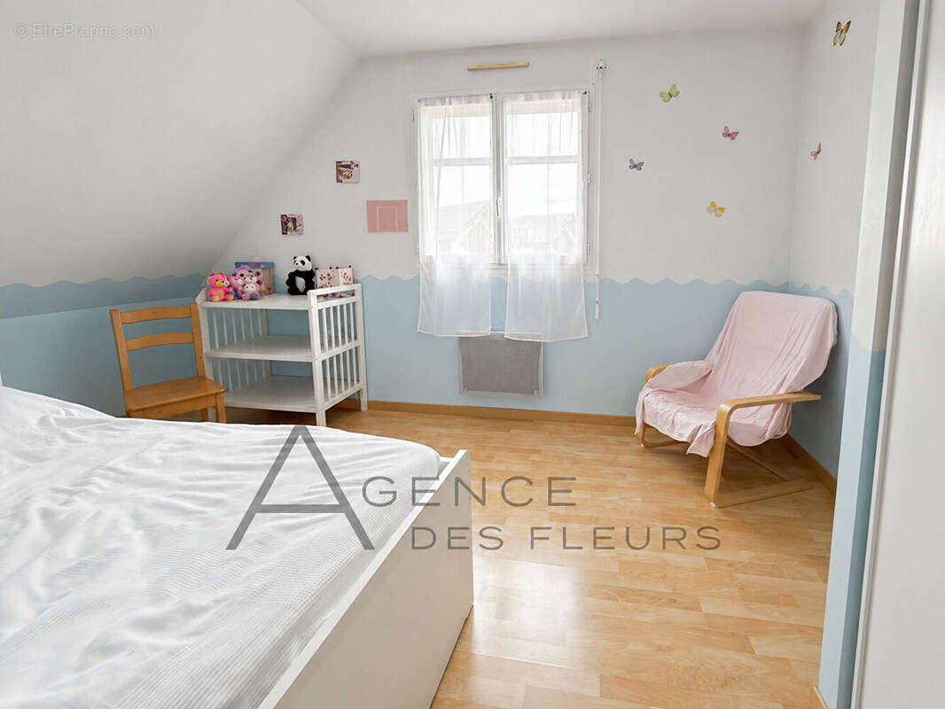 Maison à CLEON
