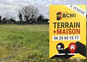 Terrain à VERTEUIL-SUR-CHARENTE