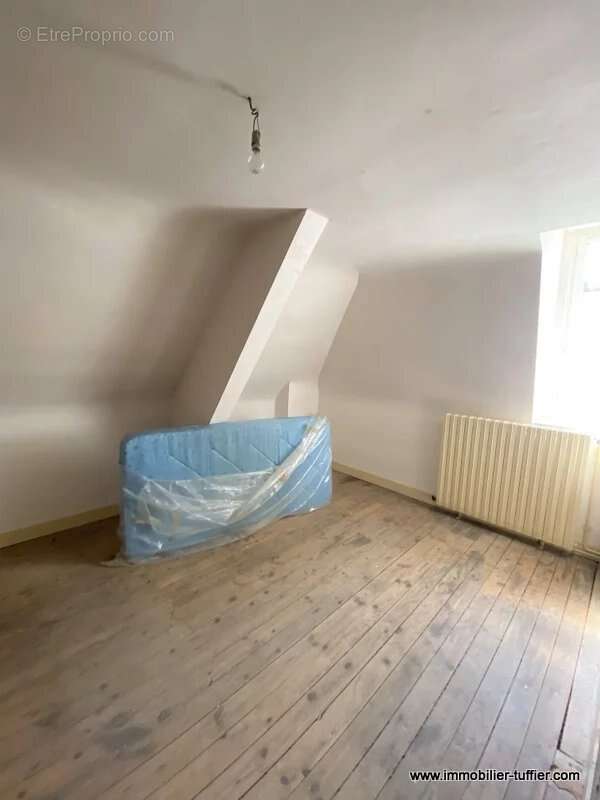 Maison de bourg 5 chambres - photo 9