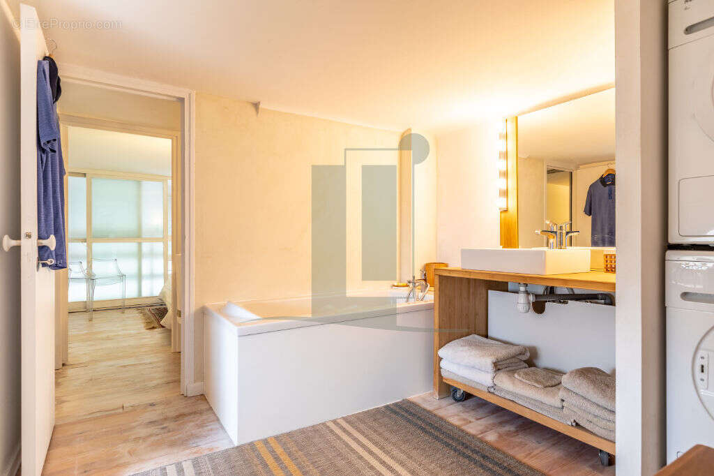 Exclusivité, quartier Impérial : bel appartement vue mer avec parking - photo 10