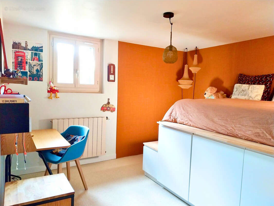 Maison à VILLENAVE-D'ORNON