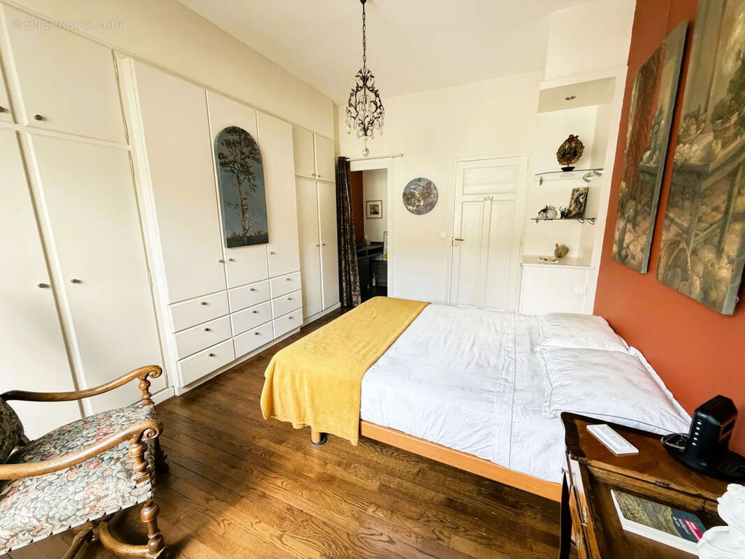 Exclusivite appartement de caractere coeur de ville - photo 6