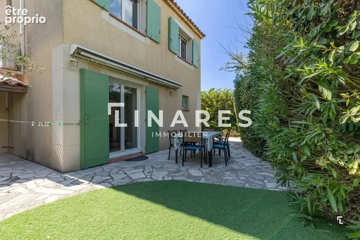 LA PAISIBLE - Maison T4 de 121m2 (dont garage 16m2) - Piscine - Terrain 289m2 - 13011 Marseille - photo 2