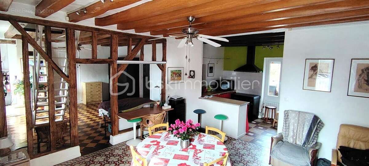 Maison 5 pieces 115 m² - photo 8
