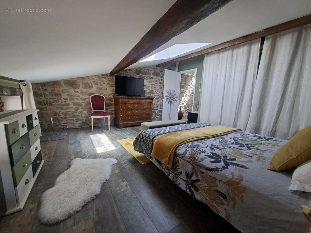 Maison à REALMONT