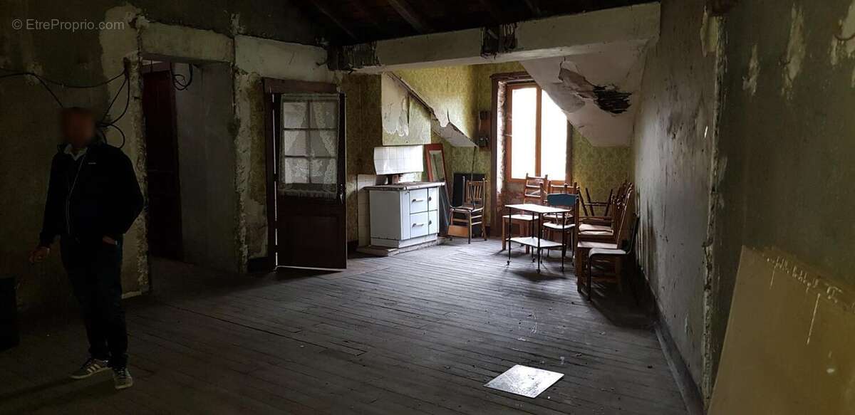 Appartement à LA RICAMARIE