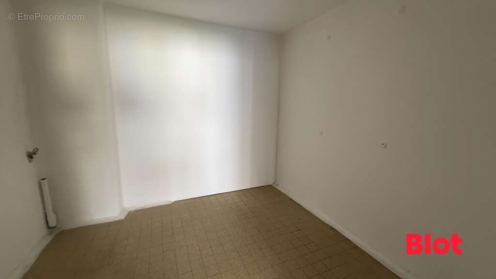 Maison 152 m² à Saint-Nazaire  - photo 5