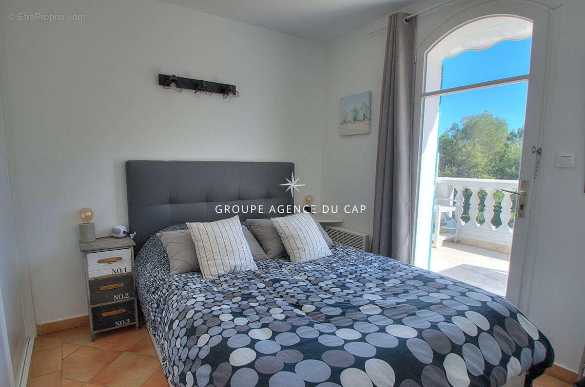 Appartement à SAINT-RAPHAEL