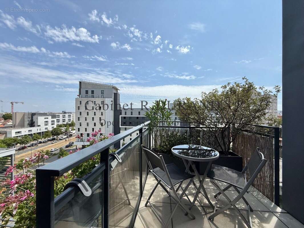 Appartement 87 m² à Colombes  - photo 8