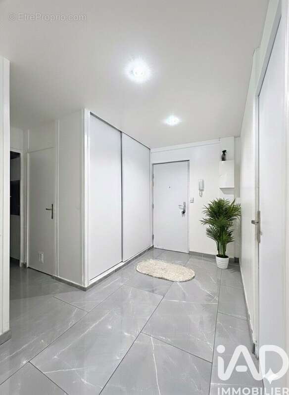 Photo 6 - Appartement à REIMS