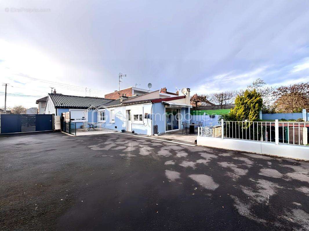 Maison semi-individuelle de plain-pied 3 chambres jardin hangar - photo 14