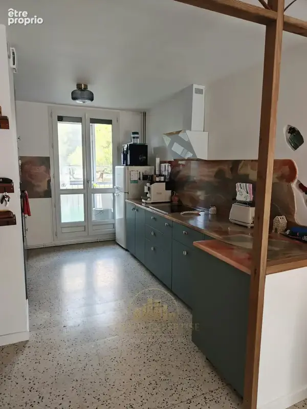 Appartement t3 de 58 m2 rdc    port-de-bouc - photo 3