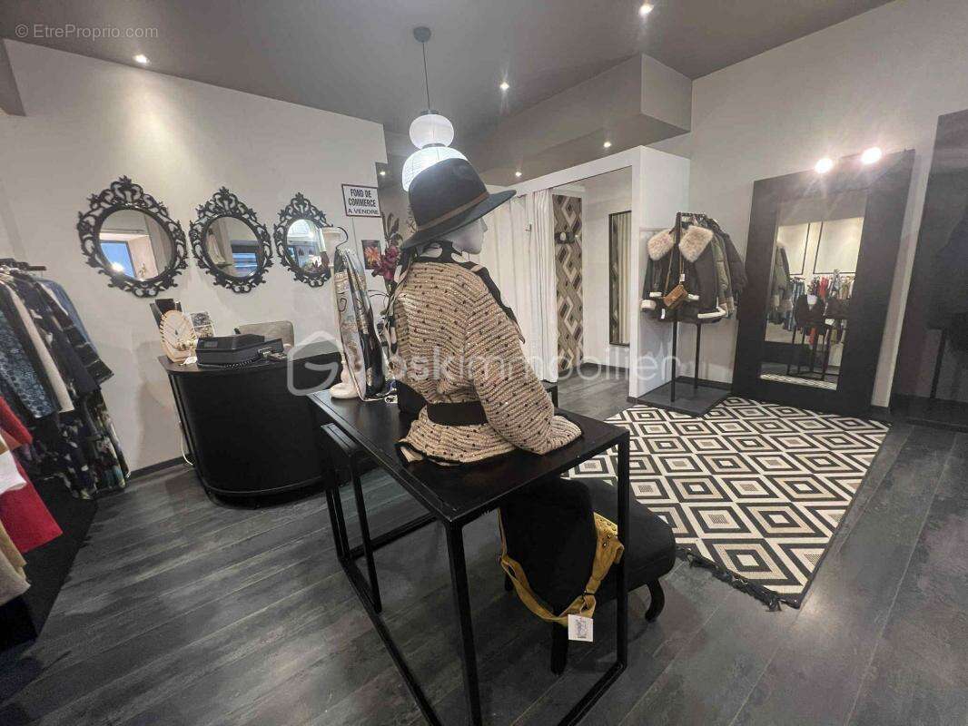 Commerce à SAINT-JEAN-DE-MAURIENNE