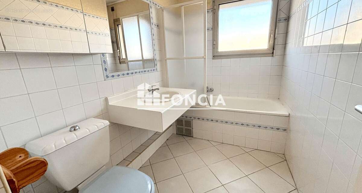 Appartement à SAINT-RAPHAEL