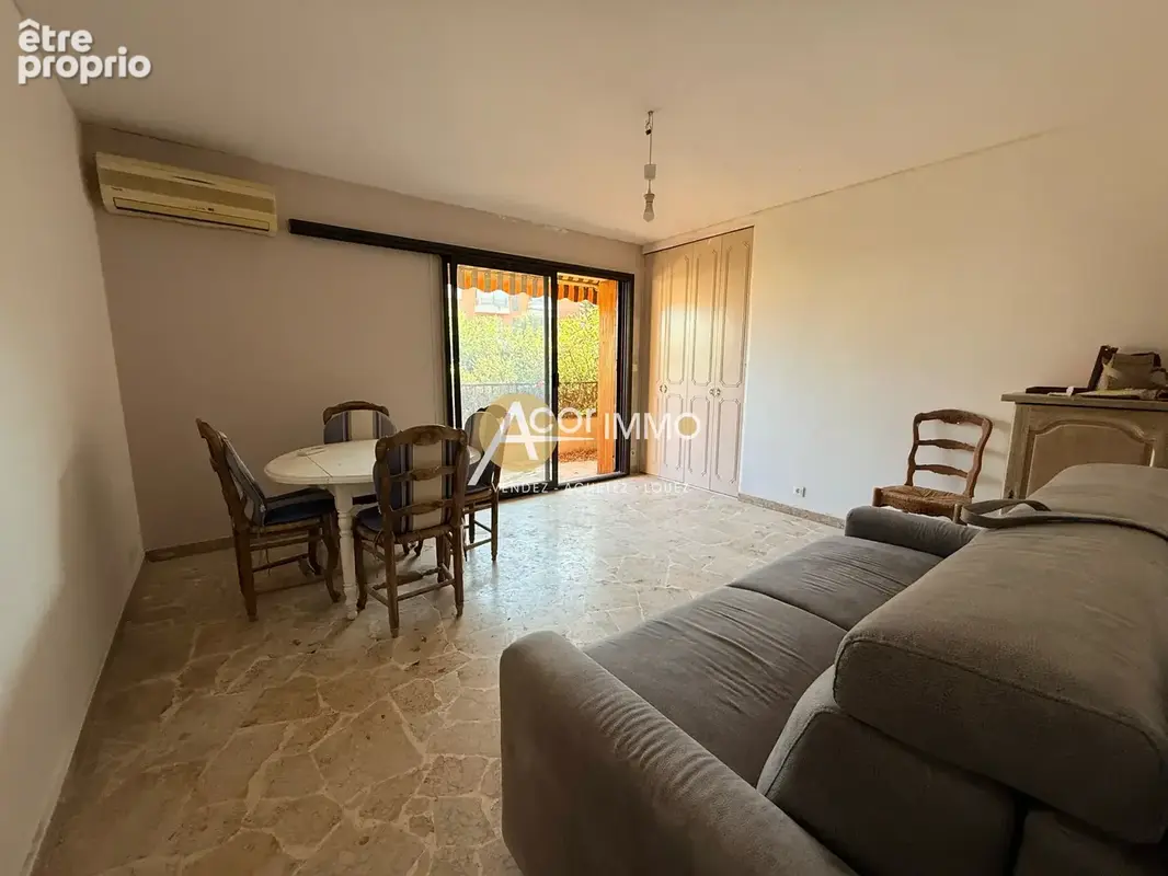 Proche du centre ville, Appartement T2 terrasse et jardin - photo 5