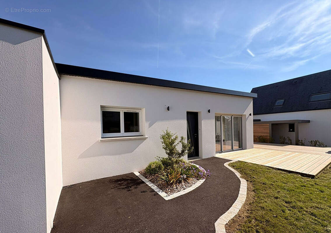 Maison à PLEUVEN