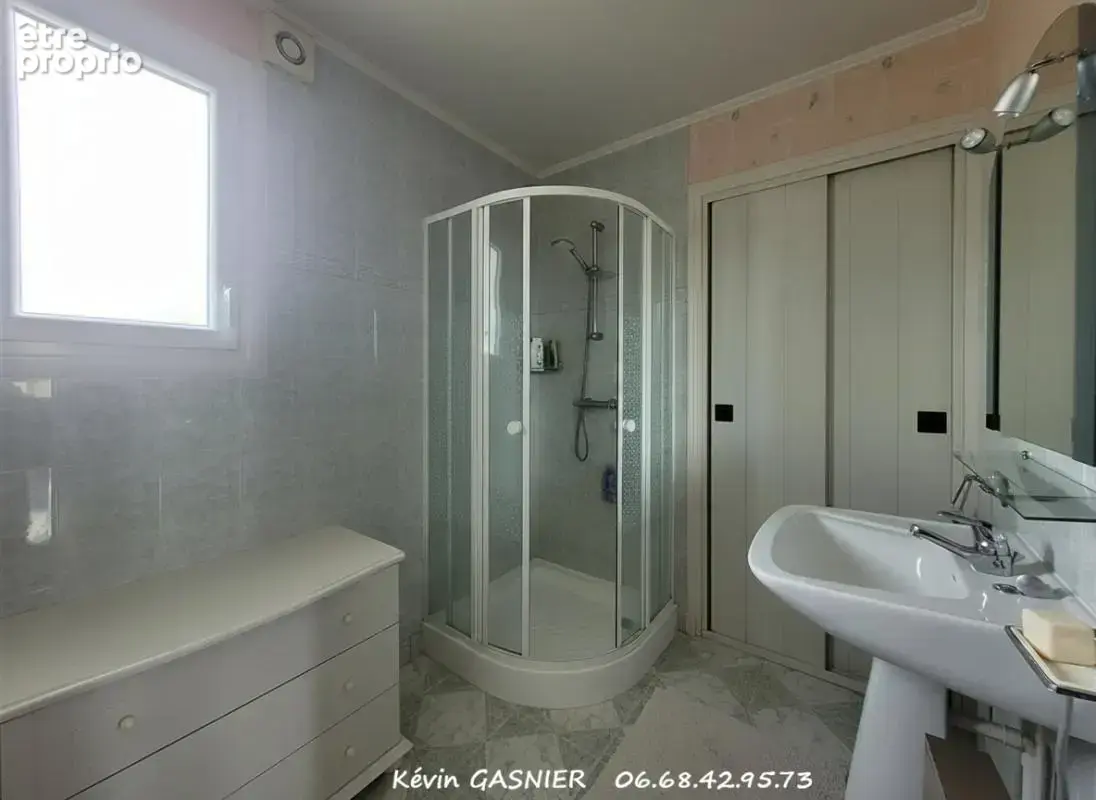 LINARS (16730) : Maison de 136m2 + 2 garages - photo 10