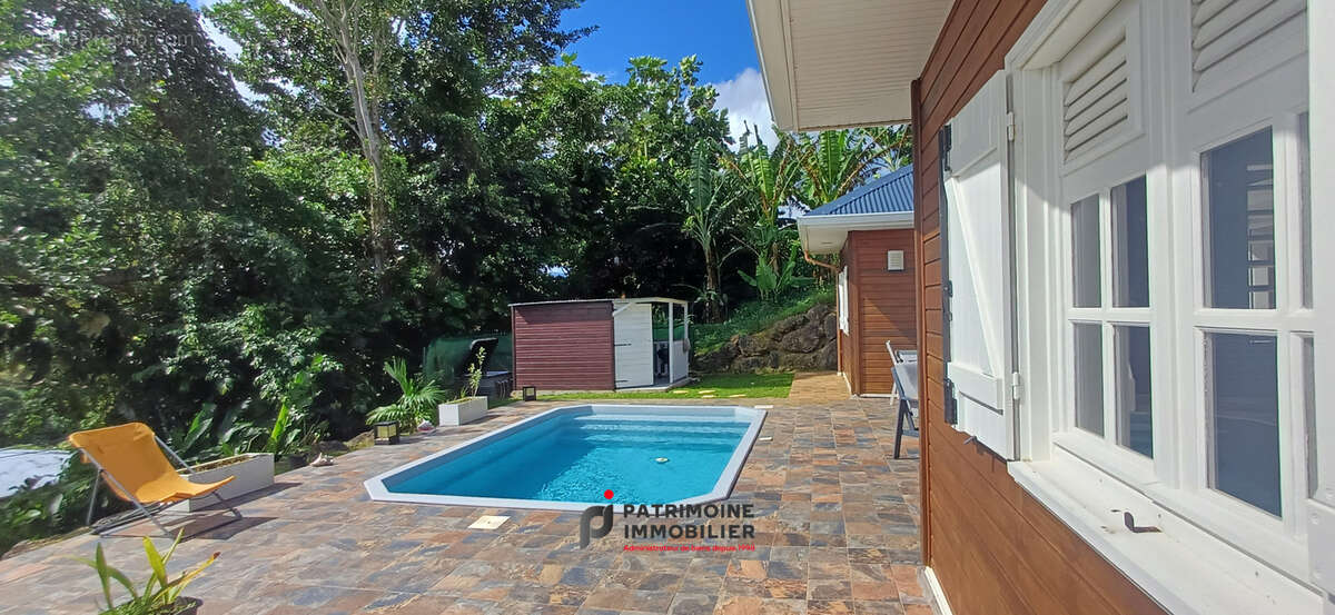 Maison t4 de 95 m2 sur terrain de 1000 m2 avec piscine et vue degagée sur petit bourg - photo 23