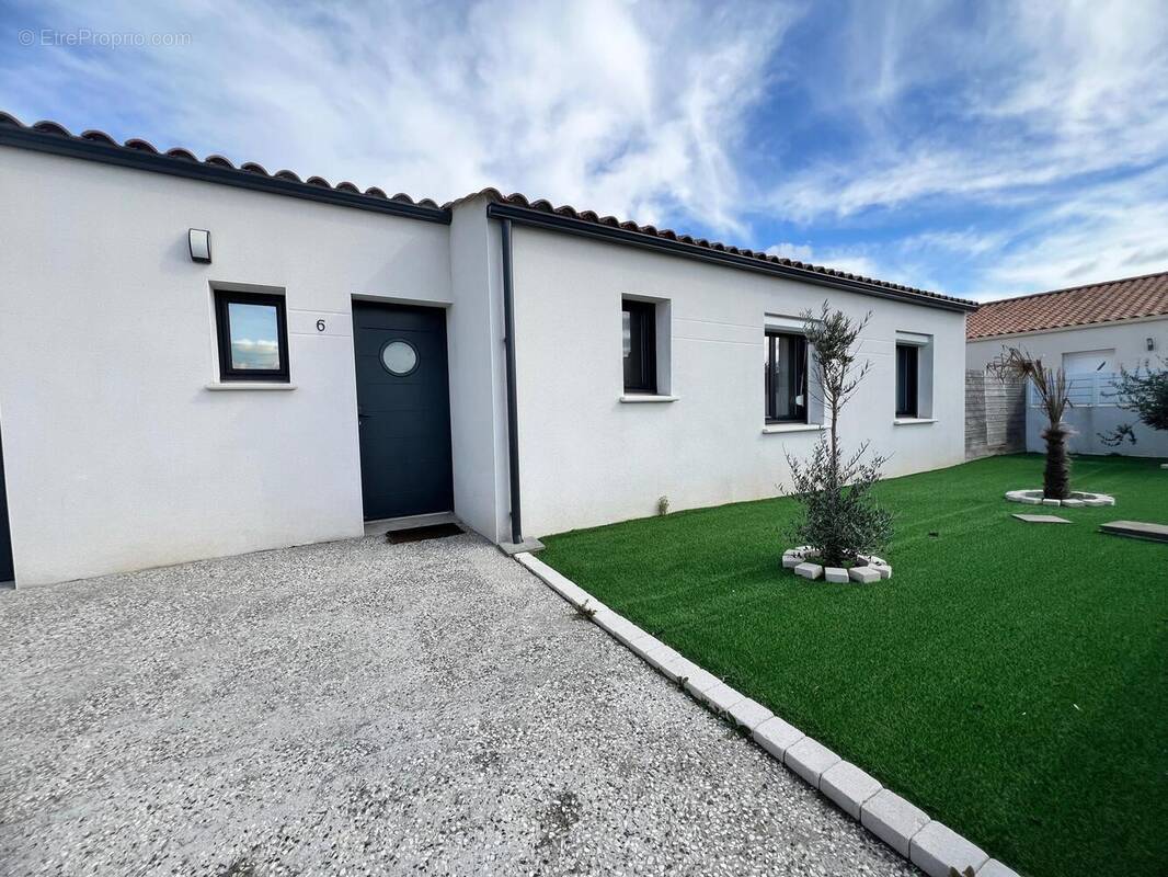 Photo 1 - Maison à ANGLES