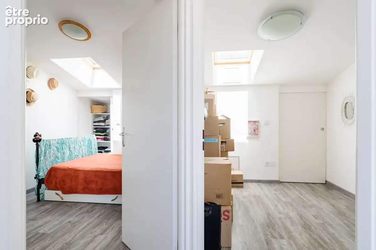 Appartement roof top - T4-T5 - Terrasse - Garage - Moderne - Ascenseur - photo 8