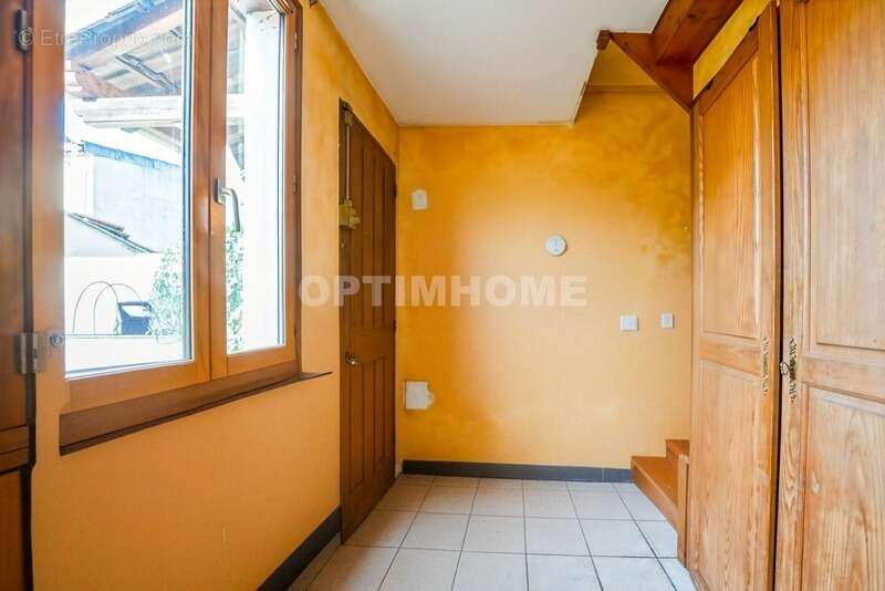 Maison familiale 100 m² – Centre-ville de Drancy – Jardin & pompe à chaleur récente - photo 6