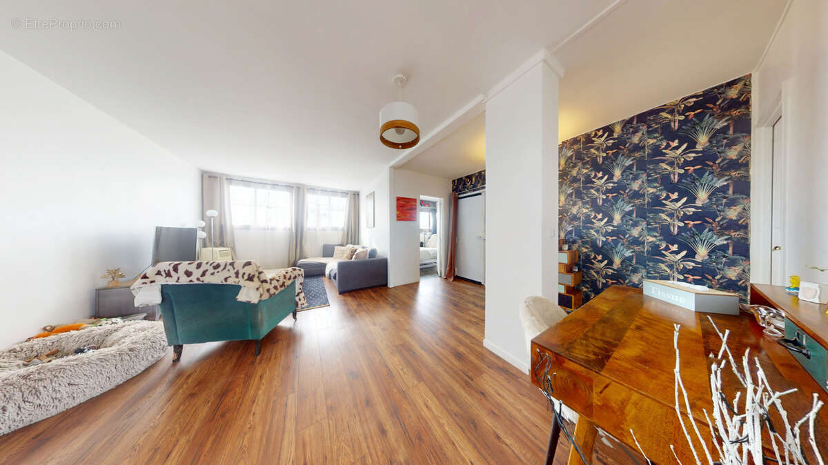 Appartement à CARRIERES-SUR-SEINE
