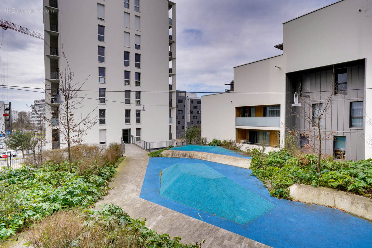 Appartement à BORDEAUX