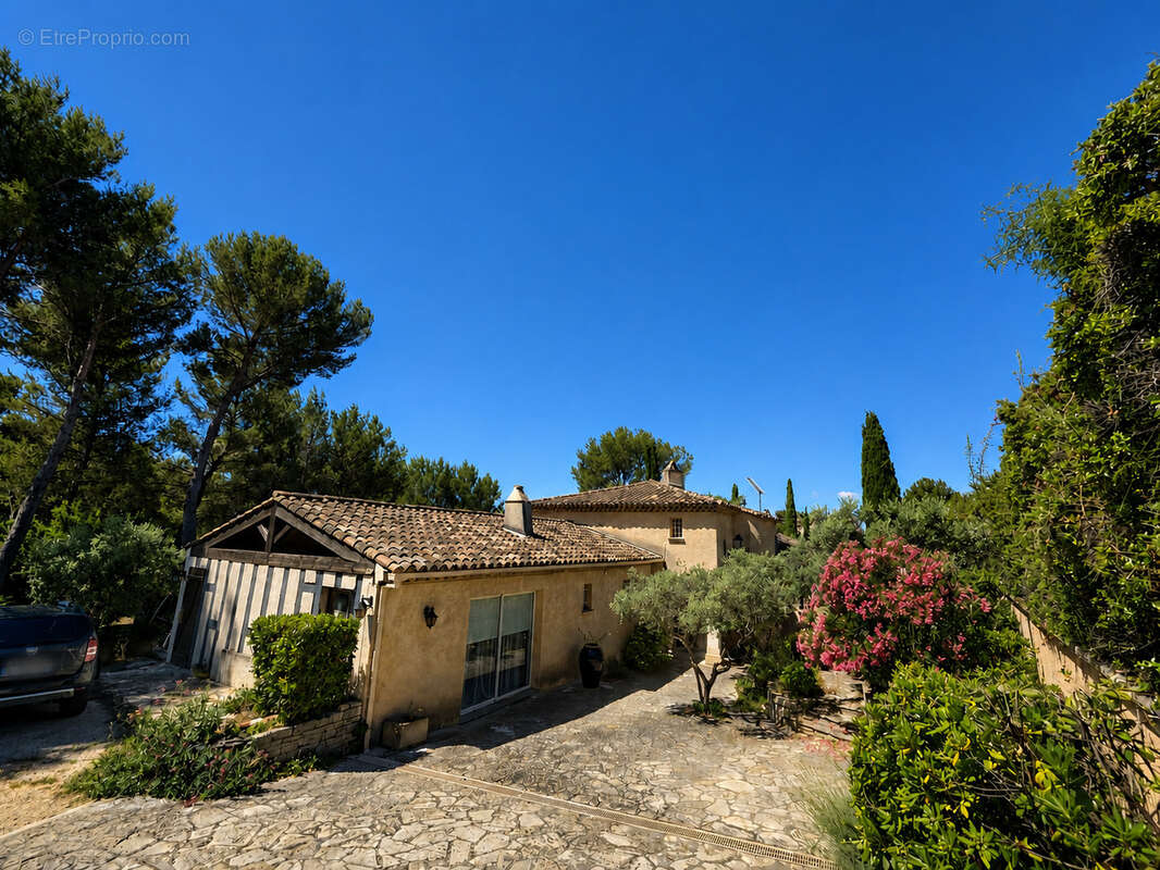 Maison à MARIGNANE