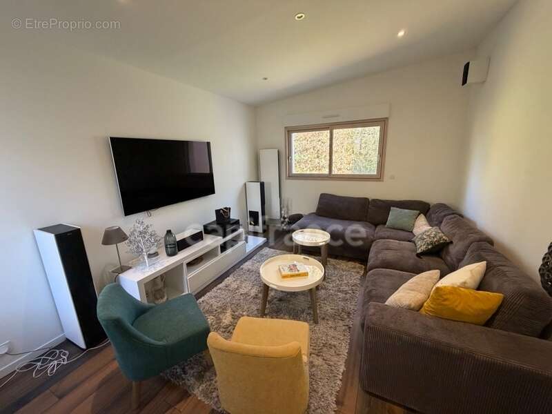 Maison à CARHAIX-PLOUGUER