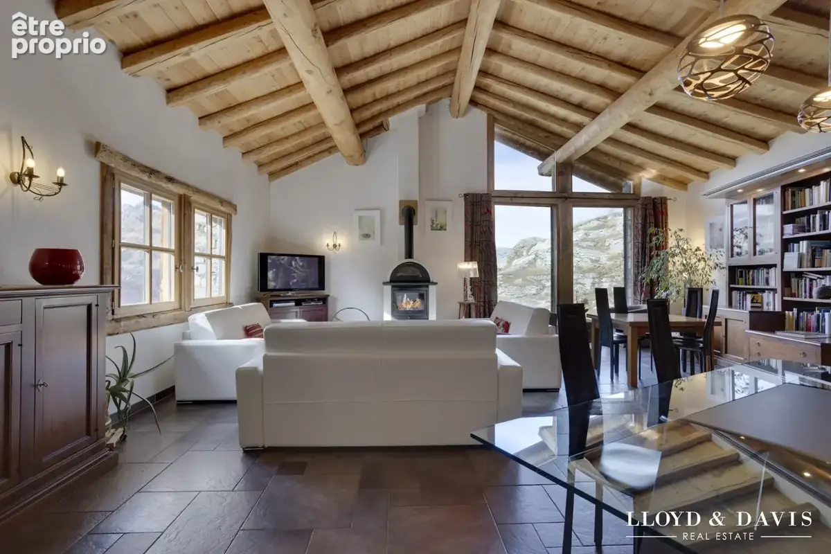 Maison 11 pièces 210 m² à vendre à Tignes (73320) - photo 2
