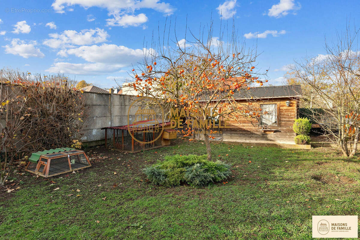 Maison à VERNEUIL-SUR-SEINE