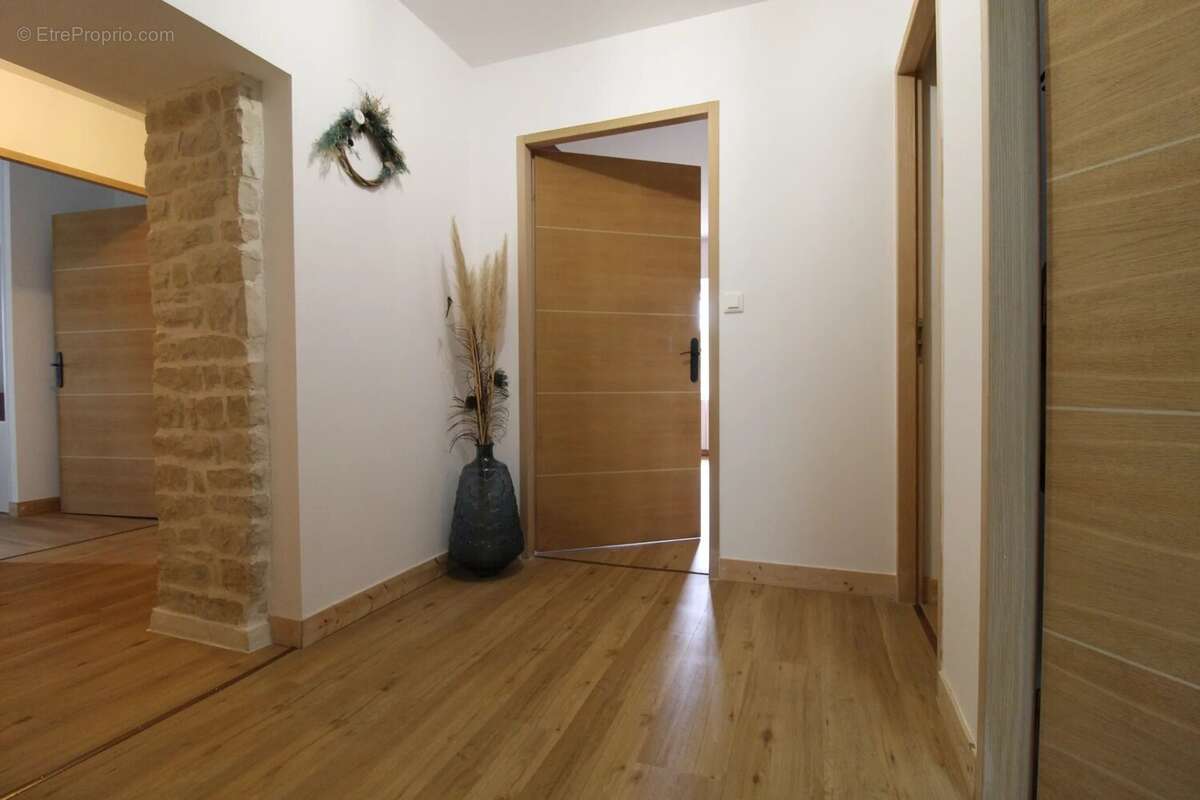 Maison à SAINT-HILAIRE-LA-PALUD