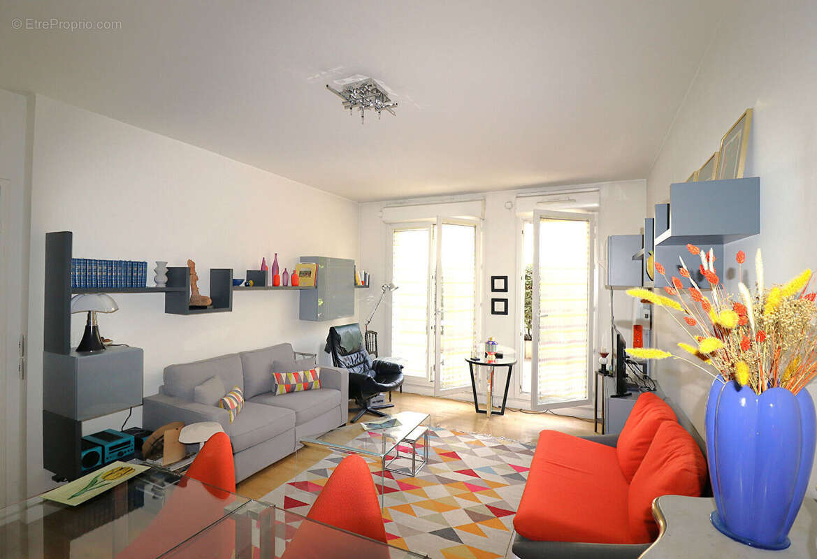 Appartement à ISSY-LES-MOULINEAUX