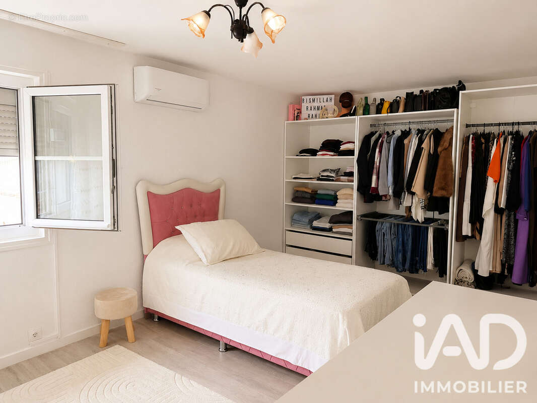 Maison 192 m² à Libourne  - photo 5